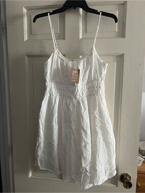 NWT em and Elle white Sundress